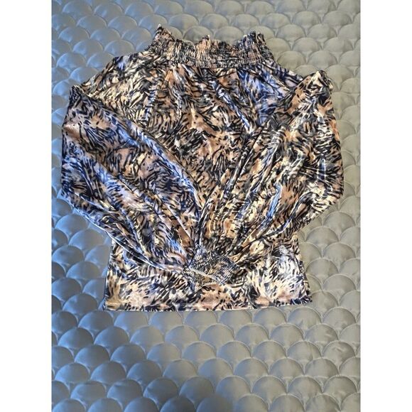 Free People Go Get 'Em Tiger Print Velvet Top Size Small V Neck Balloon Sleeve - Picture 6 of 6